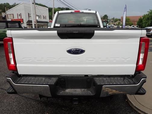 2025 Ford F-250 XL