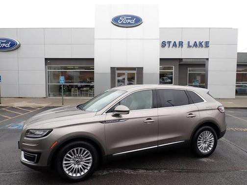 Mocha 2019 Lincoln Nautilus Standard