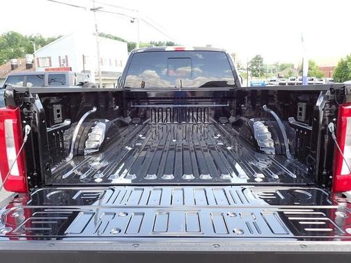 2025 Ford F-350 XLT