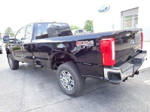 2025 Ford F-350 XLT