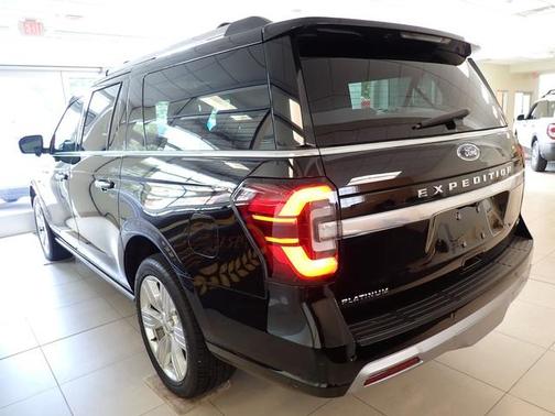 2024 Ford Expedition Max Platinum