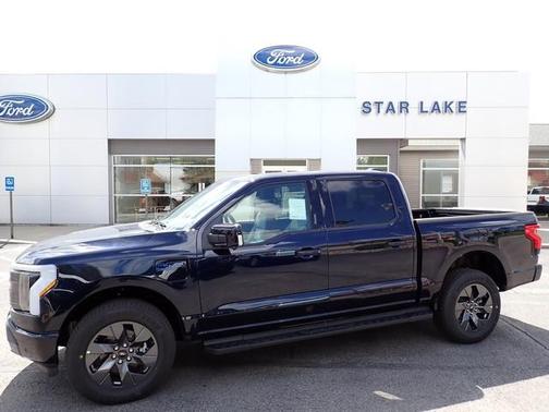 2025 Ford F-150 Lightning LARIAT