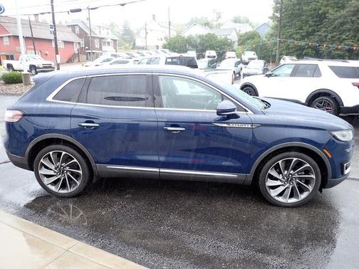 2019 Lincoln Nautilus Reserve