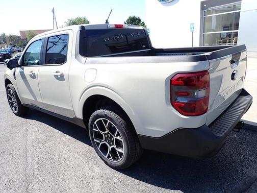 2025 Ford Maverick Lariat