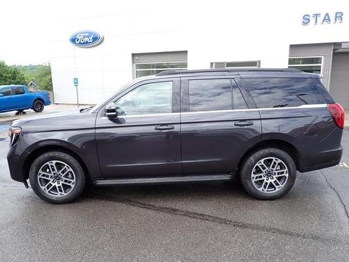 Glacier Gray Metallic 2025 Ford Expedition Active