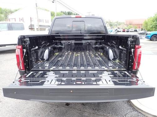 Agate Black 2026 Ford F-150 Lariat