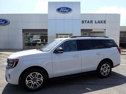 Space Silver 2025 Ford Expedition Active