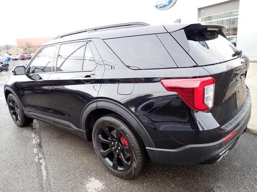 Agate Black 2023 Ford Explorer ST