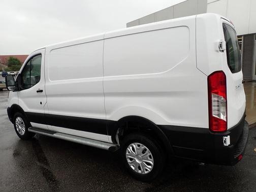 Oxford White 2025 Ford Transit-250