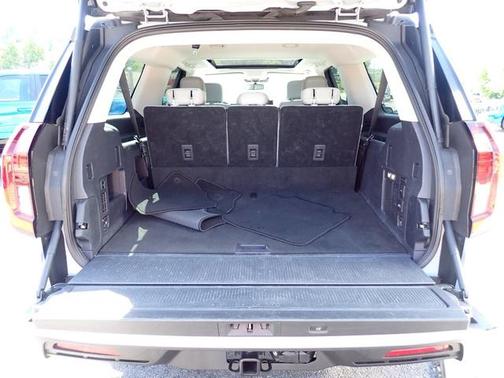 Space Silver 2025 Ford Expedition Max Active
