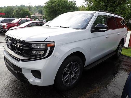 Space Silver 2025 Ford Expedition Max Active