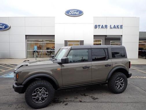 2025 Ford Bronco Badlands