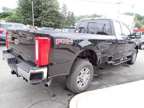 2025 Ford F-350 XLT