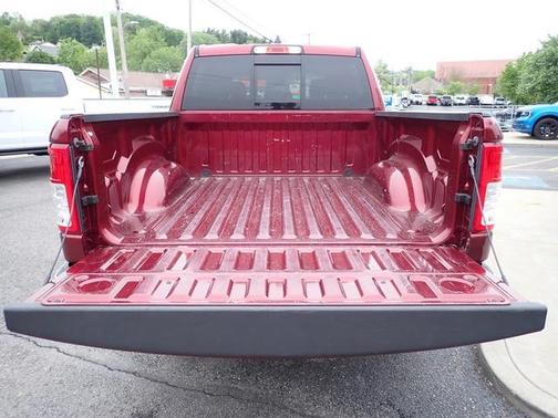 Diamond Black 2019 RAM 1500 Big Horn