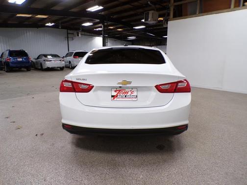 2017 Chevrolet Malibu 1LS