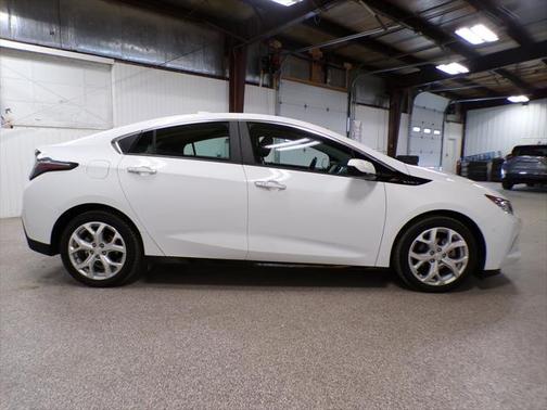 2018 Chevrolet Volt Premier