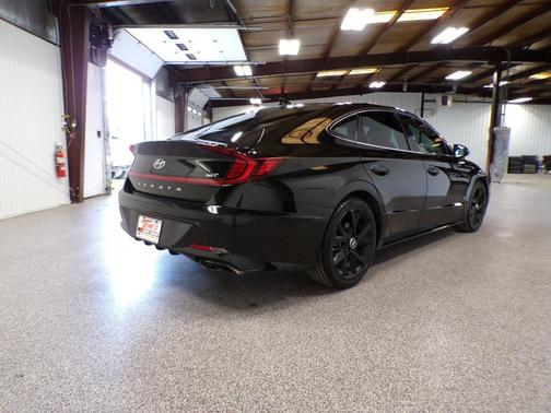 Black 2021 Hyundai SONATA SEL Plus