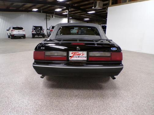 1988 Ford Mustang LX