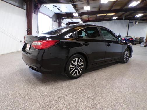 2018 Subaru Legacy 2.5i Premium