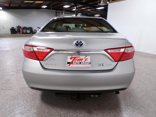 2015 Toyota Camry Hybrid LE