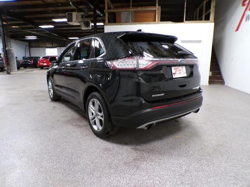 Tuxedo Black Metallic 2015 Ford Edge Titanium