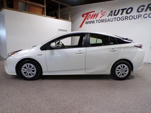 2016 Toyota Prius Two