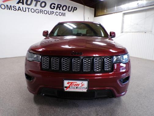 2017 Jeep Grand Cherokee Altitude