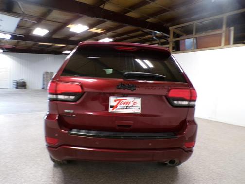 2017 Jeep Grand Cherokee Altitude