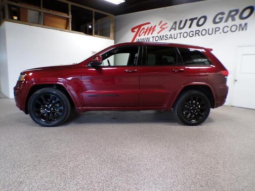 2017 Jeep Grand Cherokee Altitude
