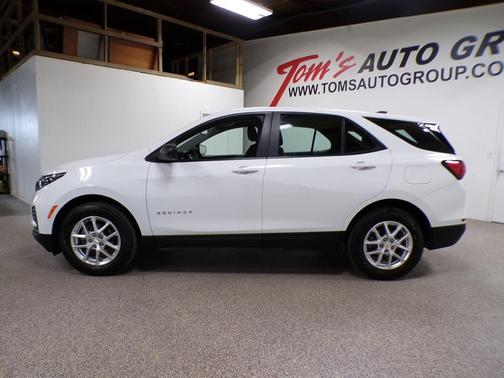 2022 Chevrolet Equinox LS