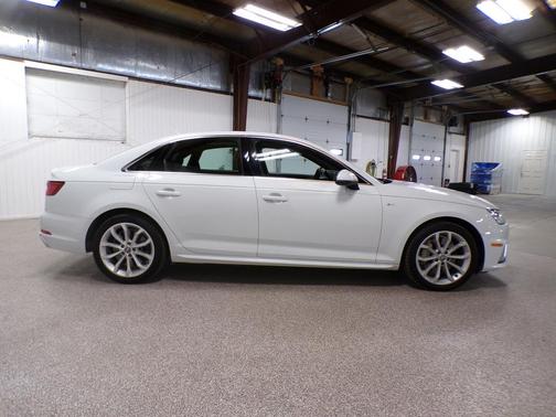2019 Audi A4 2.0T Premium Plus