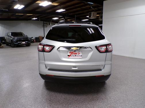 Silver Ice Metallic 2016 Chevrolet Traverse 1LT