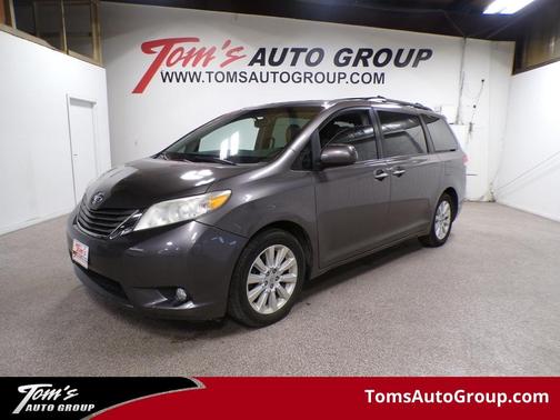 2014 Toyota Sienna XLE
