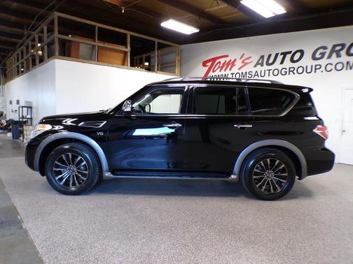 2017 Nissan Armada Platinum