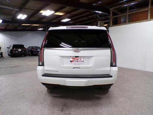 2018 Cadillac Escalade Premium Luxury