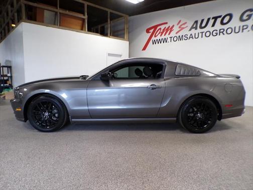 2014 Ford Mustang V6