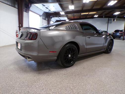 2014 Ford Mustang V6