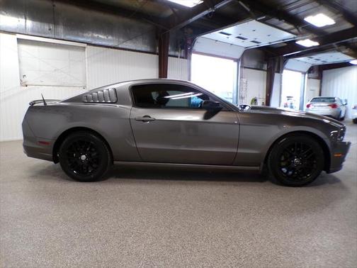 2014 Ford Mustang V6