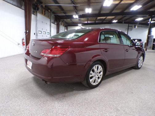 2009 Toyota Avalon XL