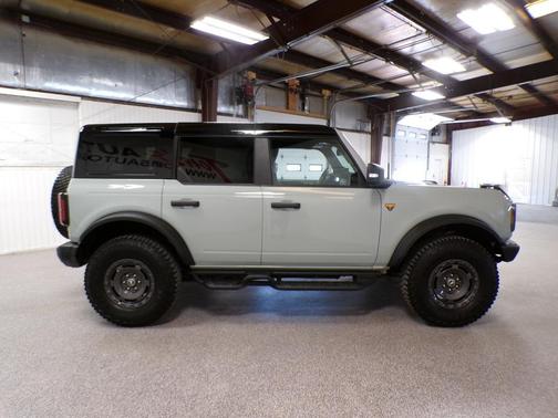 Blue 2024 Ford Bronco Badlands