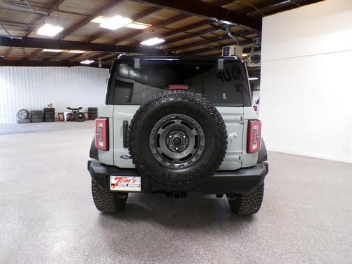 Blue 2024 Ford Bronco Badlands