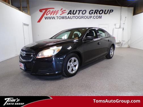 Black 2013 Chevrolet Malibu 1LS