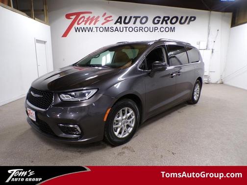 2022 Chrysler Pacifica Touring-L