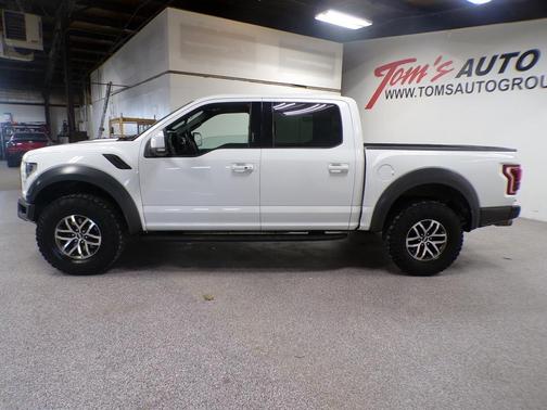Oxford White 2017 Ford F-150 Raptor