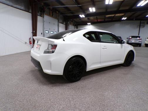 2014 Scion tC 
