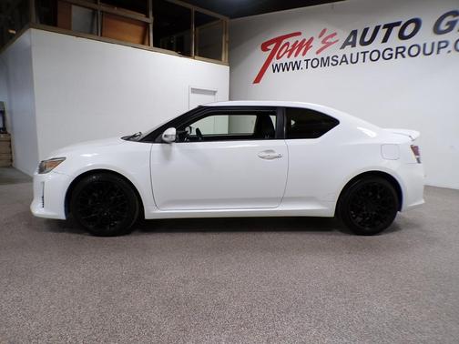 2014 Scion tC 
