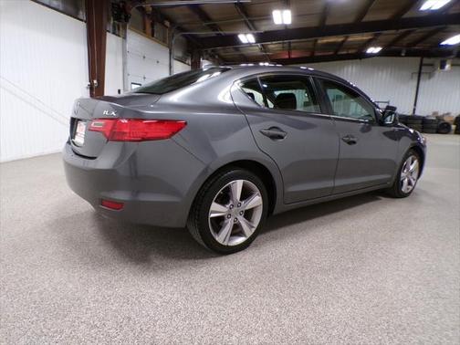 2013 Acura ILX 2.0L Technology
