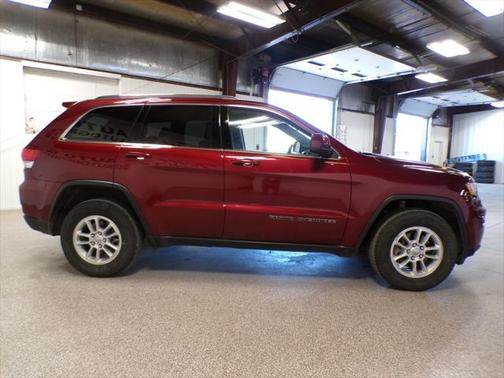 2020 Jeep Grand Cherokee Laredo