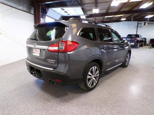 Magnetite Gray Metallic 2021 Subaru Ascent Limited 7-Passenger