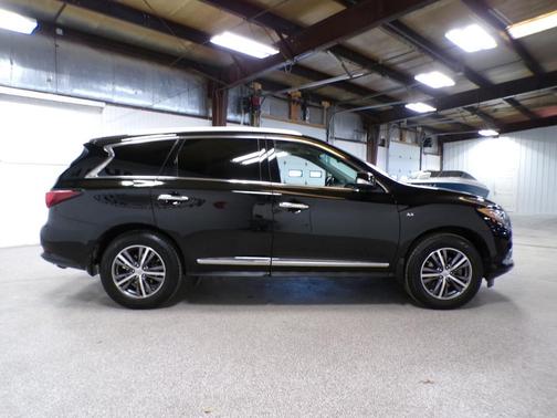 2017 INFINITI QX60 Base